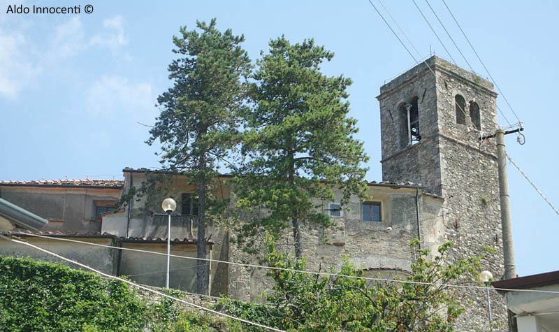 PULICA DI FOSDINOVO: CHIESA DI SAN GIOVANNI BATTISTA 2' IMMAGINE